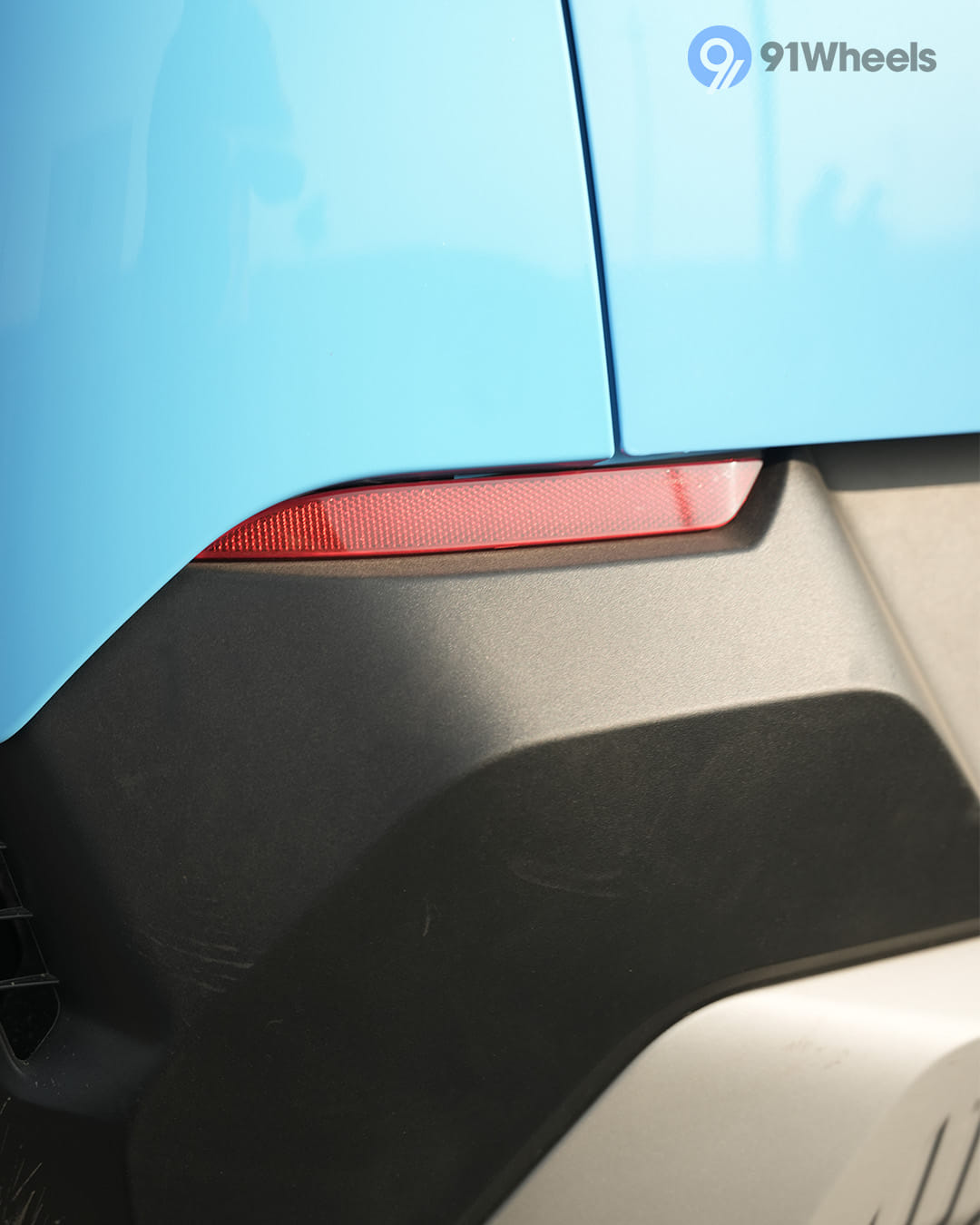 Headlights & Tail-lights - 6