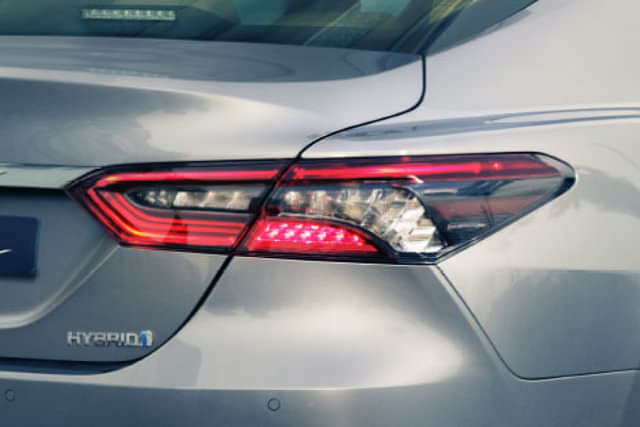 Toyota Camry Tail Light image