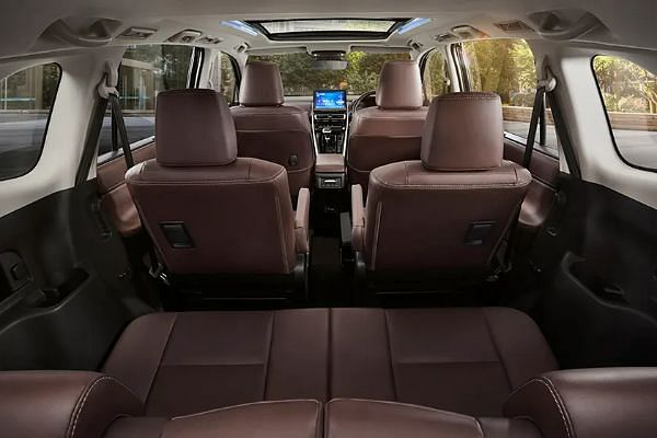 Toyota Innova Hycross Rear Seat image