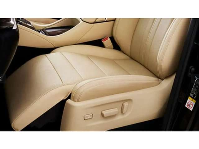 Toyota Vellfire Front Seat Adjustment image