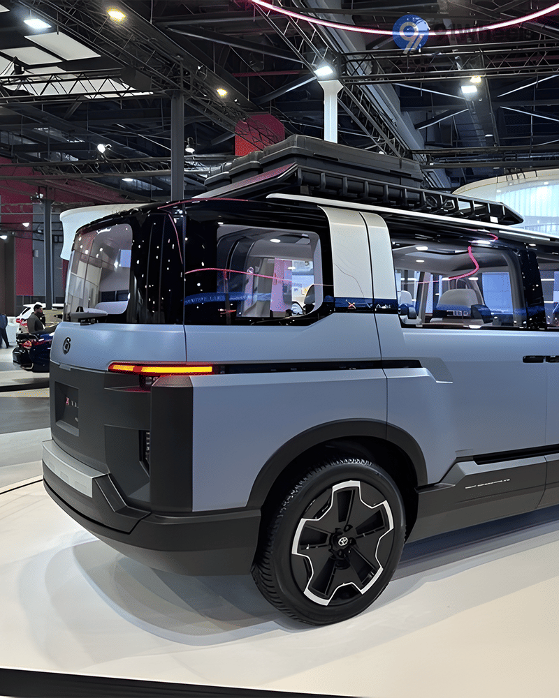 Toyota XVan - Image 5 Toyota XVan - Image 5