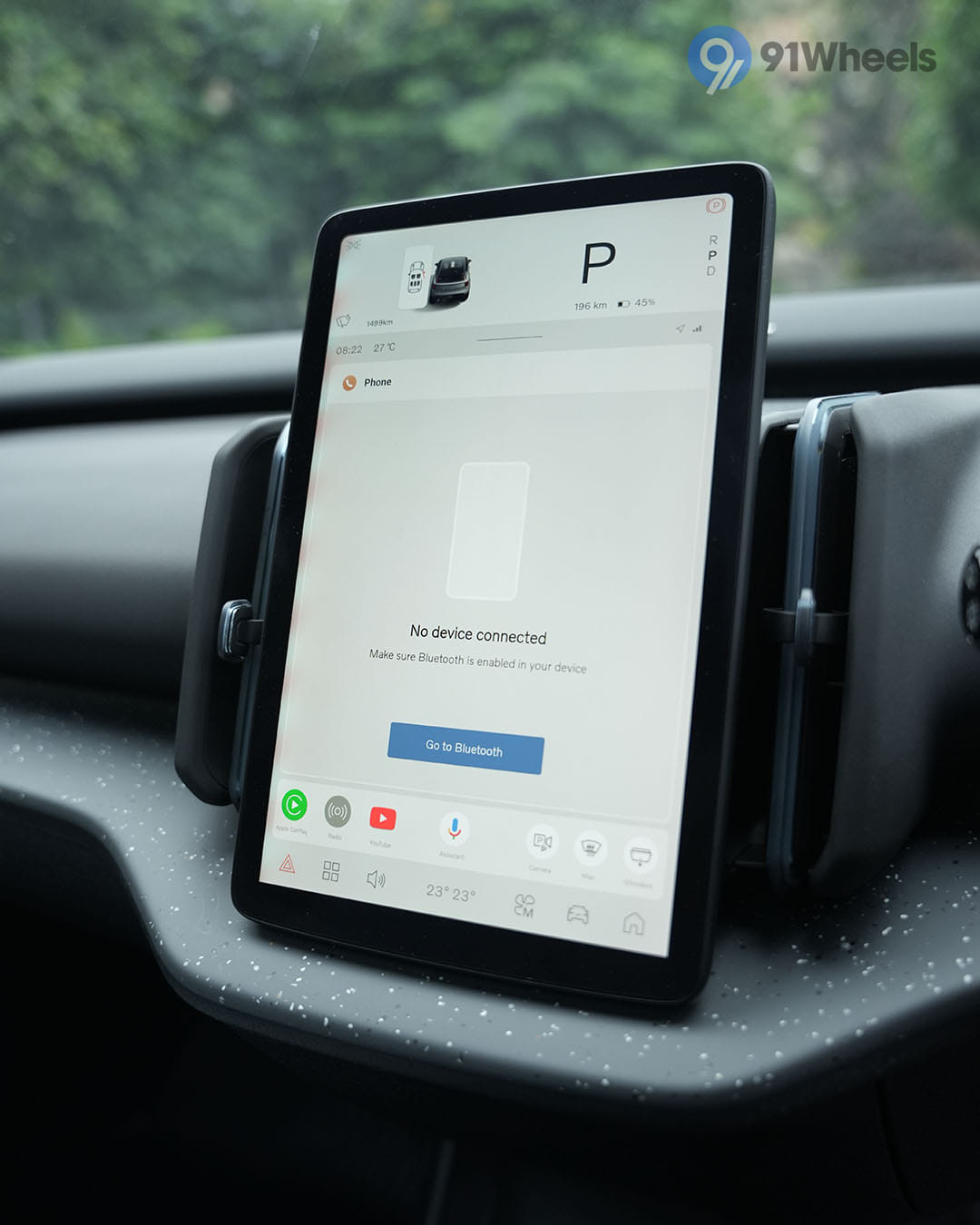 Dashboard & Front Cabin - 4 Dashboard & Front Cabin - 4