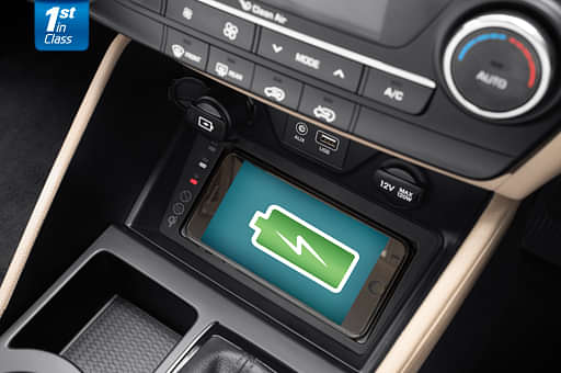 Hyundai Tucson Wireless Charging image