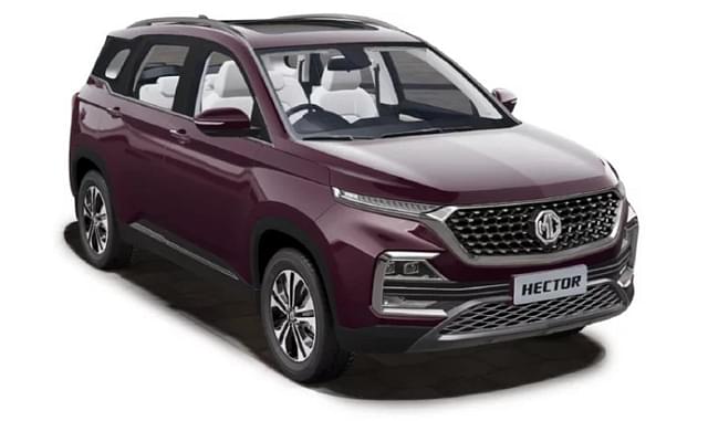 MG Hector  in Burgundy Red