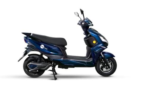 Hop Electric Leo in Pearl Blue