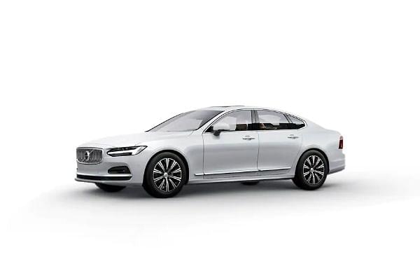 Volvo S90  in Crystal White Pearl