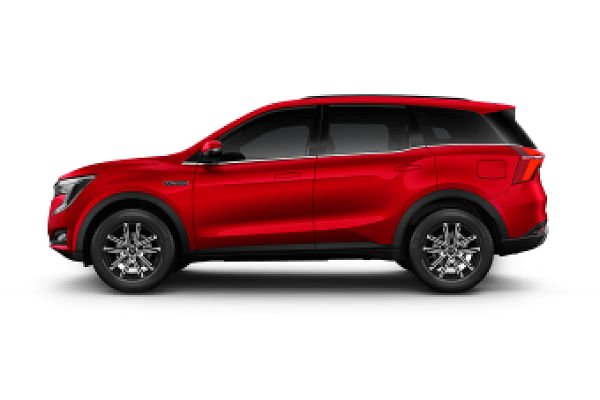 Mahindra XUV 700  in Red Rage