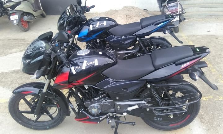 Pulsar 125 deals price 2020 model