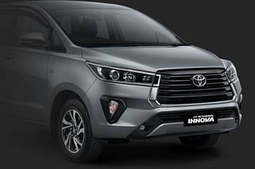 2021 Toyota Innova Crysta Facelift BS6 Review
