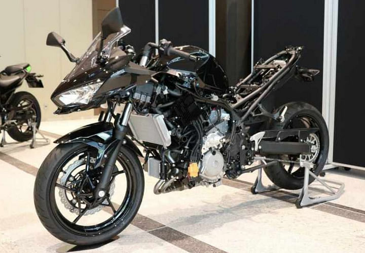 Kawasaki Hybrid Sportsbike