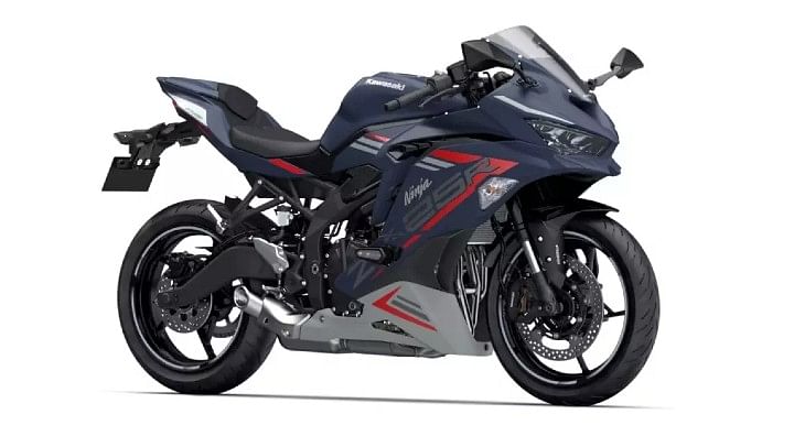Kawasaki Updates the ZX-25R SE for 2022 With A New Paint Scheme