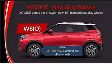 Mahindra XUV300 W8 (O) alloy wheels 