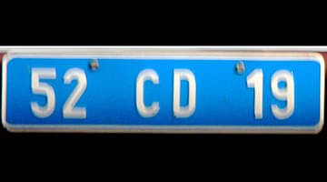 Blue number plate in India