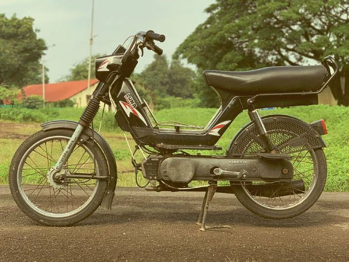 Luna moped 2024 price