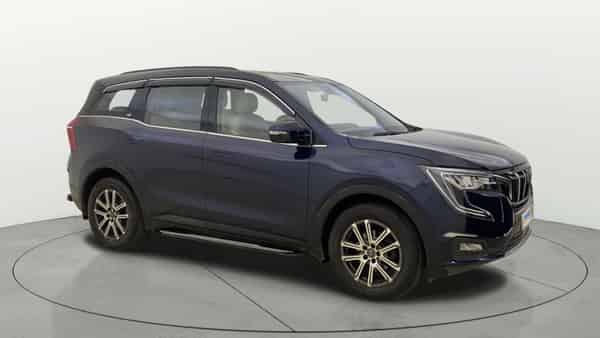 2021 Mahindra XUV700 AX 7 LUXURY P AT 7 STR