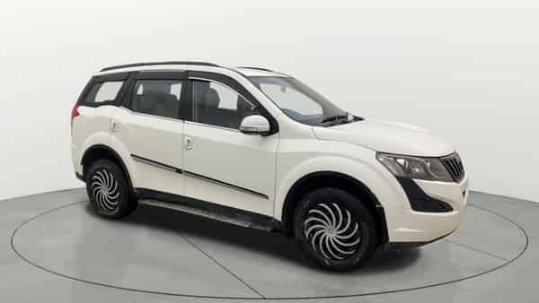 2015 Mahindra XUV500 2020-2021 W6