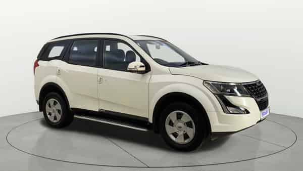 2018 Mahindra XUV500 2020-2021 W7