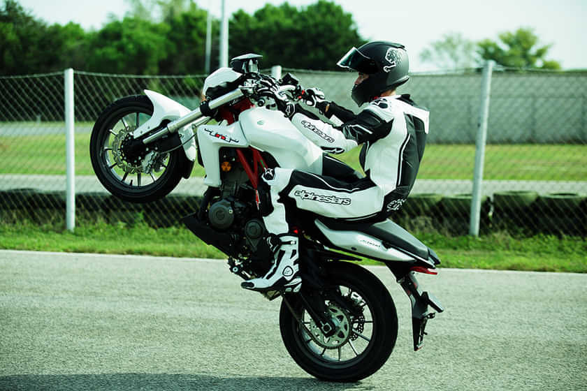 Benelli TNT 300   2017-2018 image