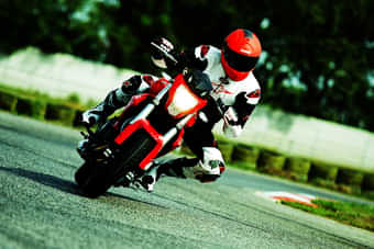 Benelli TNT 300   2017-2018 