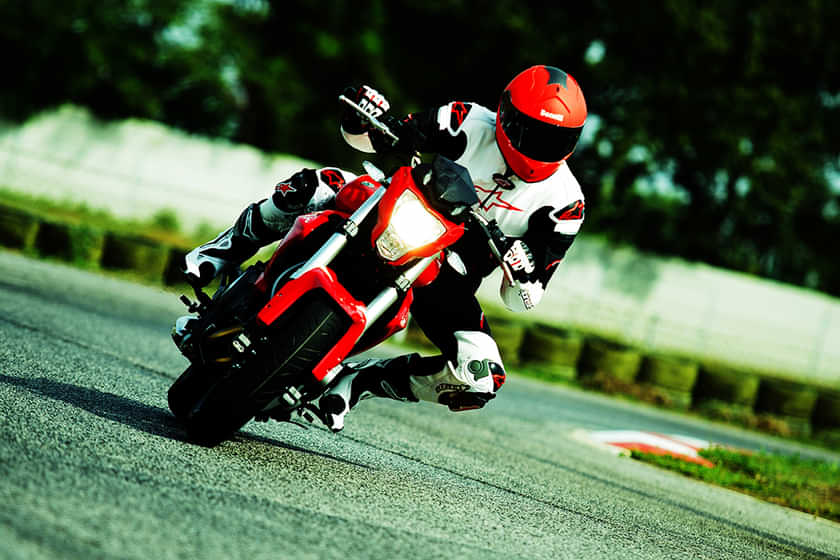 Benelli TNT 300   2017-2018 image