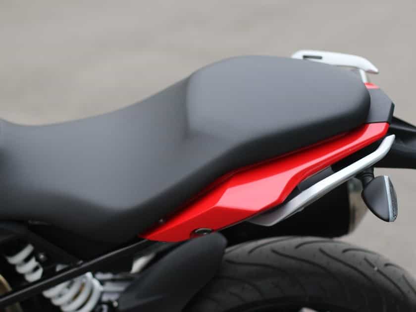 BMW G310R 2021-2023 image