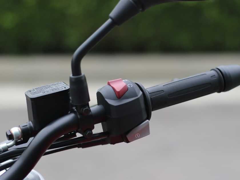 BMW G310R 2021-2023 image BMW G310R 2021-2023 image