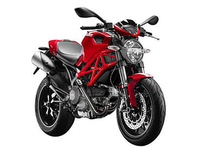 Ducati Monster 821 Standard Profile Image
