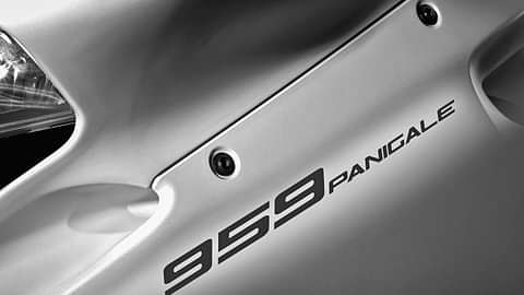 Ducati 959 Panigale Standrad Images