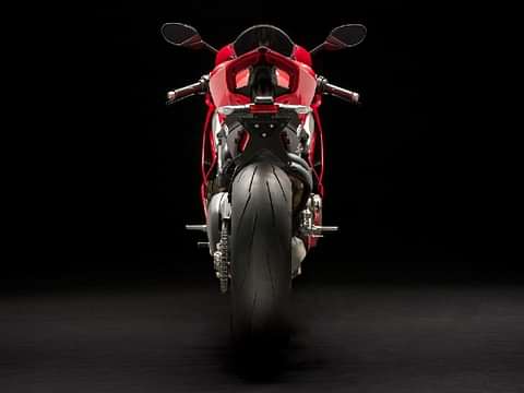 Ducati Panigale V4 S Images