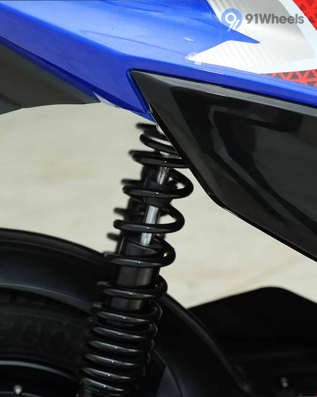 Rear Suspension Spring Preload Setting