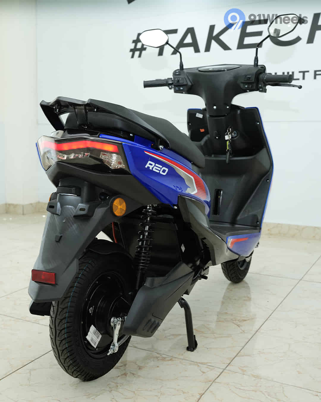 Right Rear Three Quarter