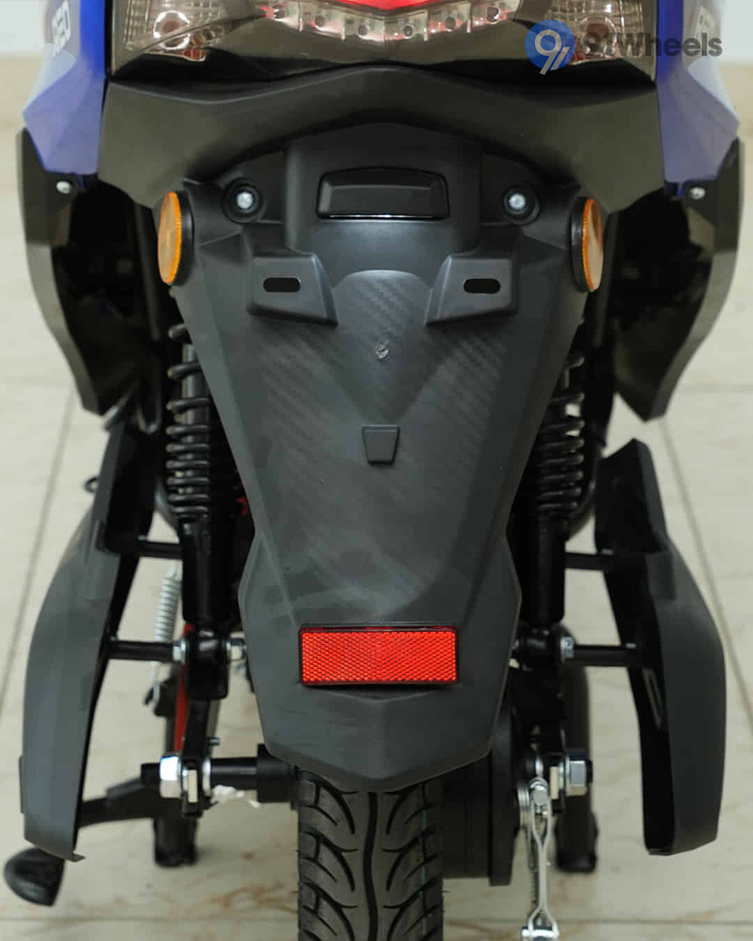 Rear Reflex Reflector