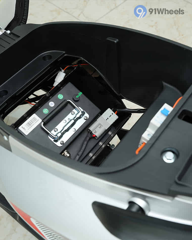 Seat & Storage - 3
