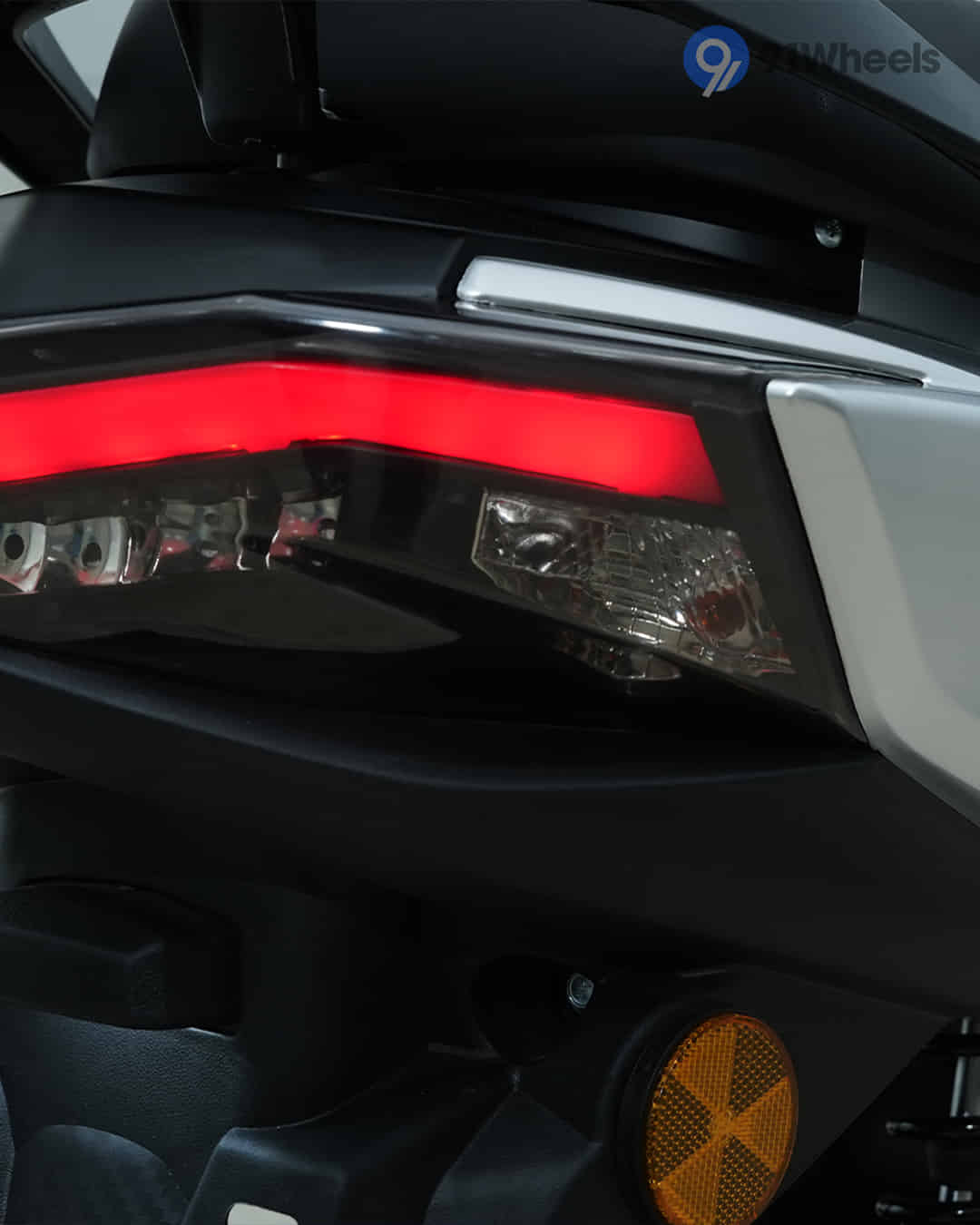 Tail Light