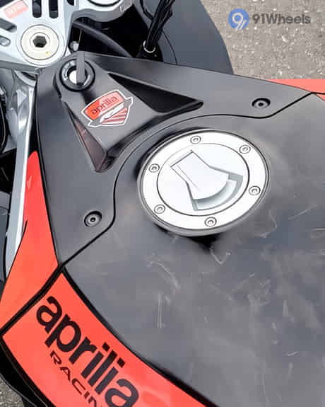 RS 457 Closed Fuel Lid
