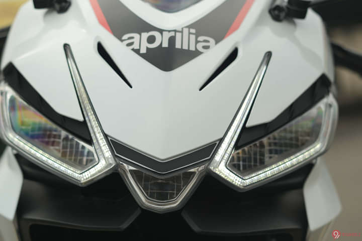 Aprilia RS 457 Head Light