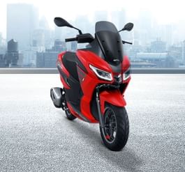 SXR 125 image