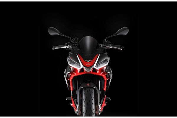 Aprilia Tuono 660 Front View