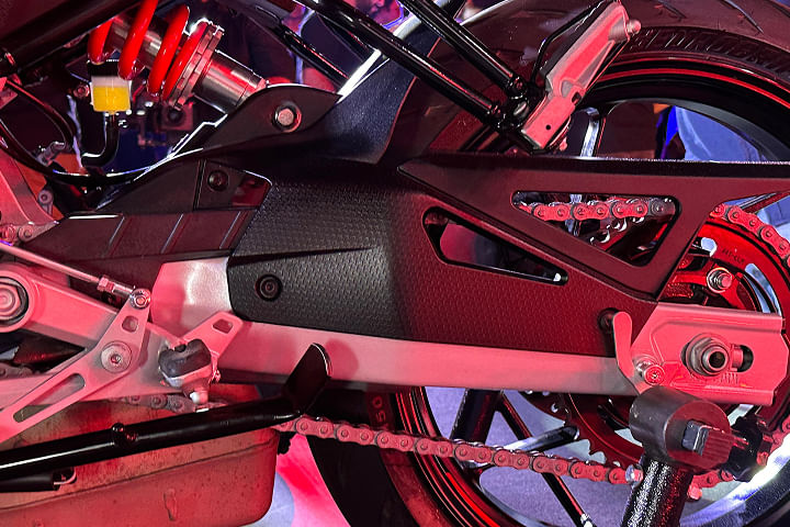 Aprilia Tuono 457 Chain Cover