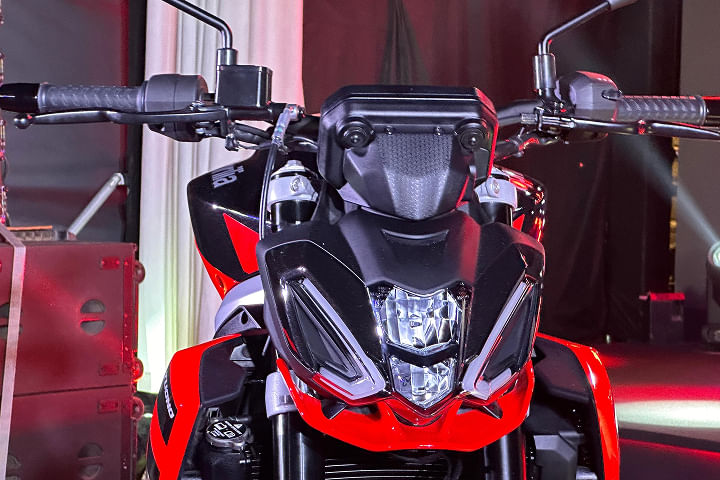 Aprilia Tuono 457 Head Light