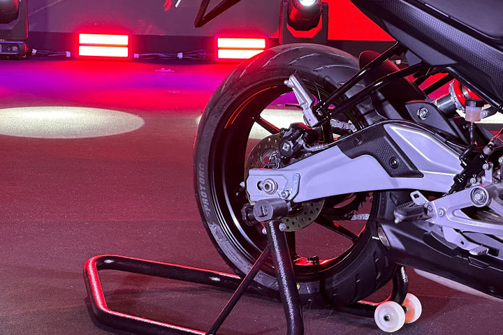 Aprilia Tuono 457 Rear Wheel