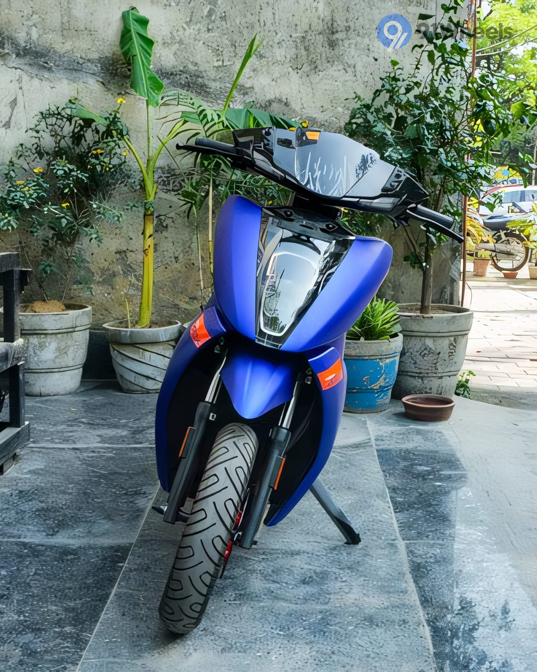 360° View Shots - 9 360° View Shots - 9