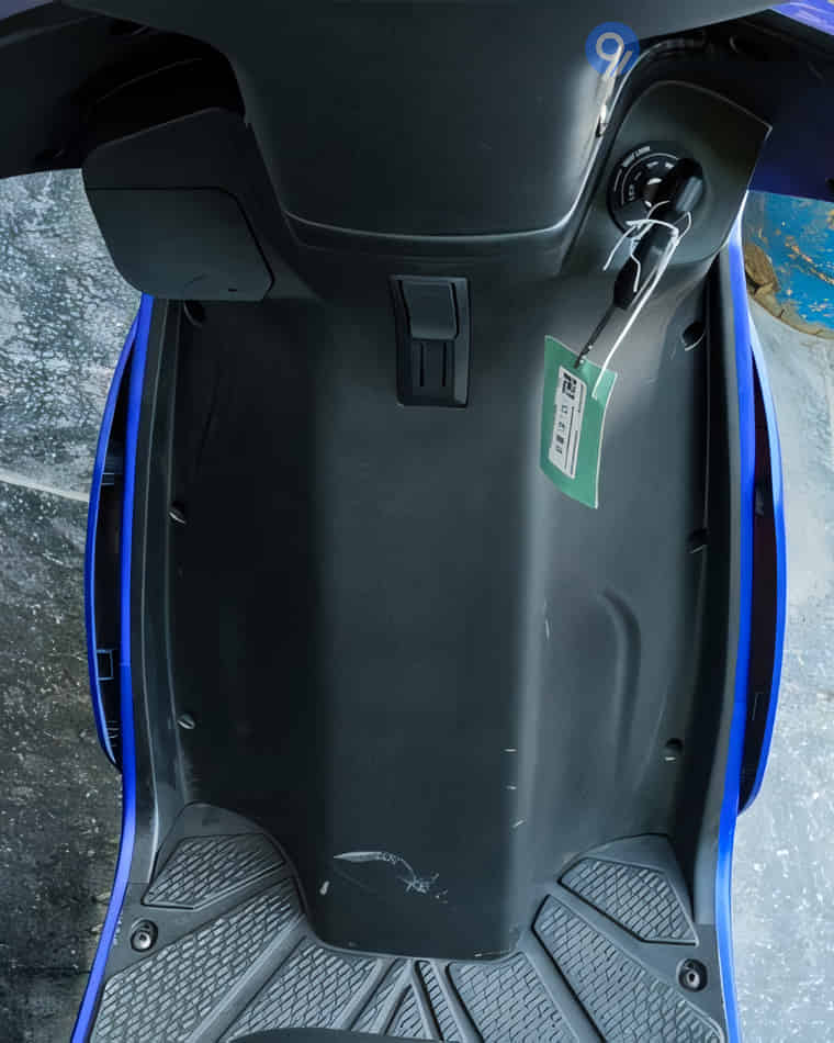 Front Body & Wheels - 7