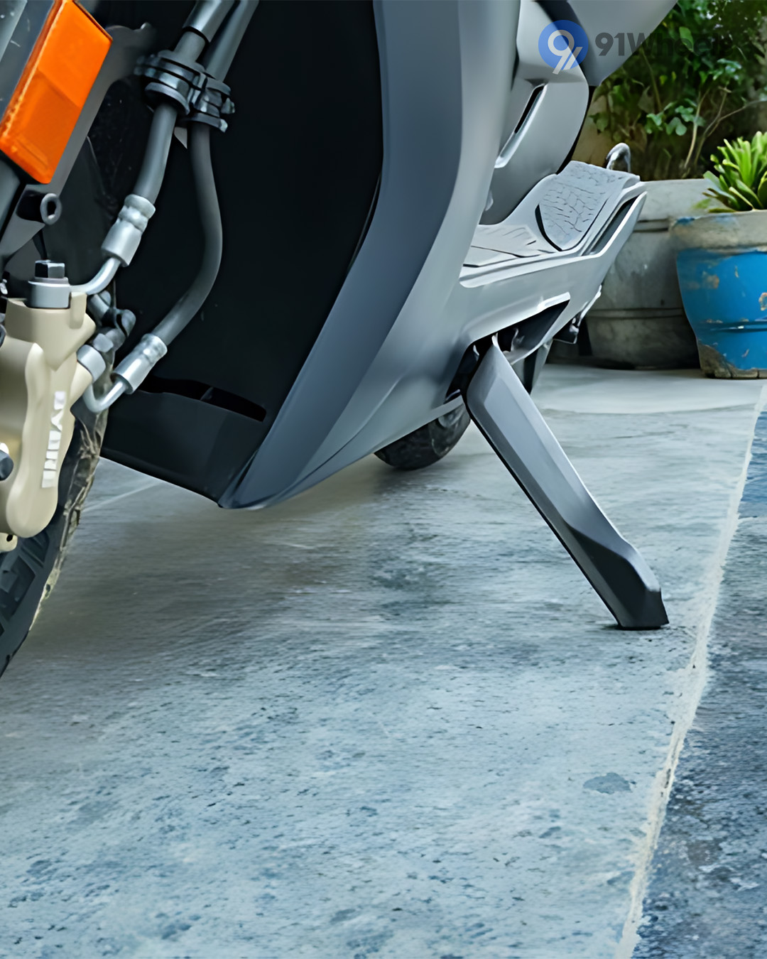 Ather 450S image