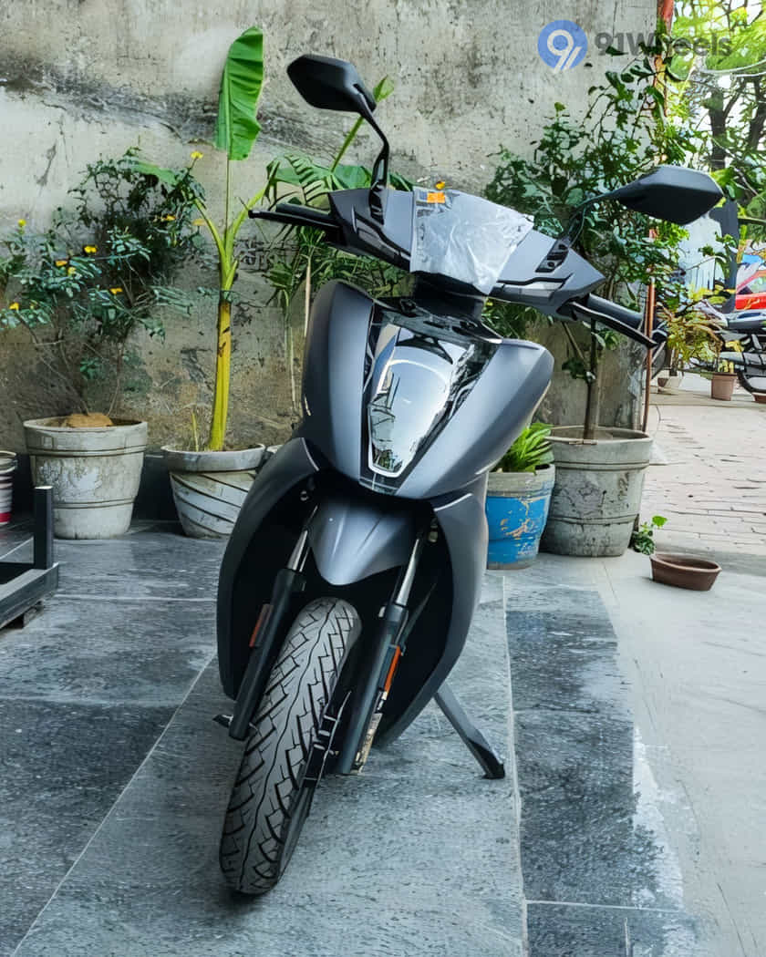 Ather 450S Front View
