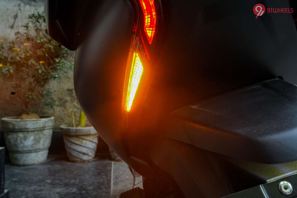 Ather 450S Front Turn Indicators