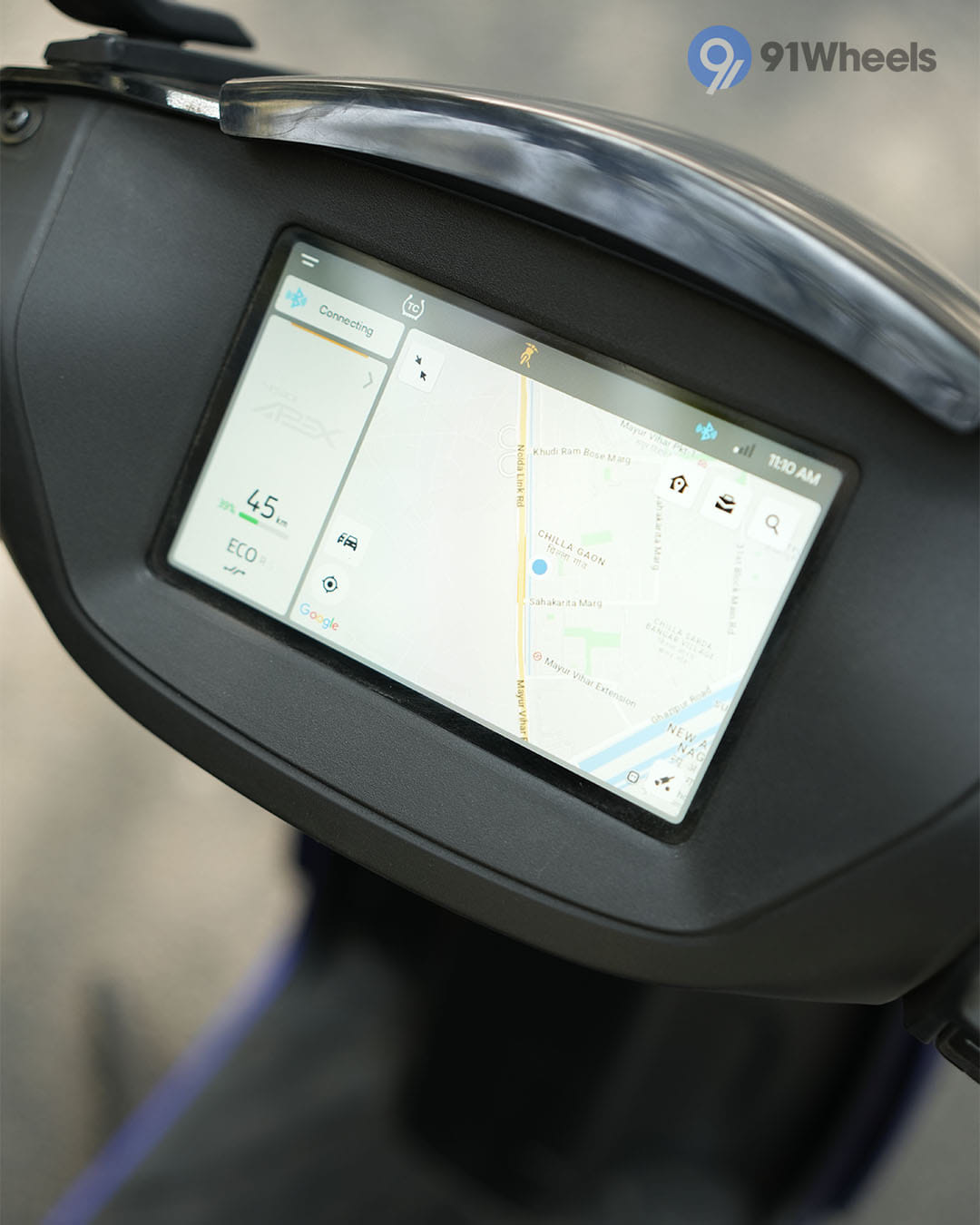 Handlebar & Console Area - 2