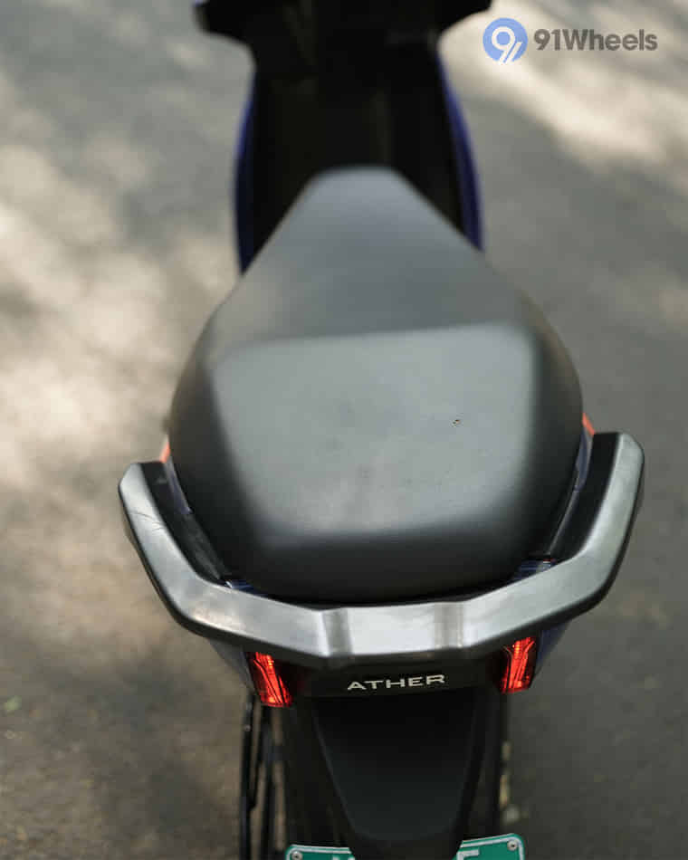 Seat & Storage - 7 Seat & Storage - 7