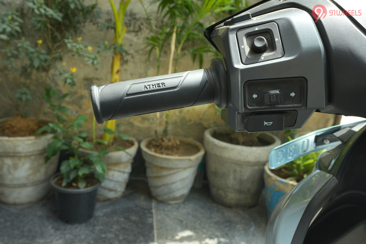 Ather 450X Left Side Handelbar Grip