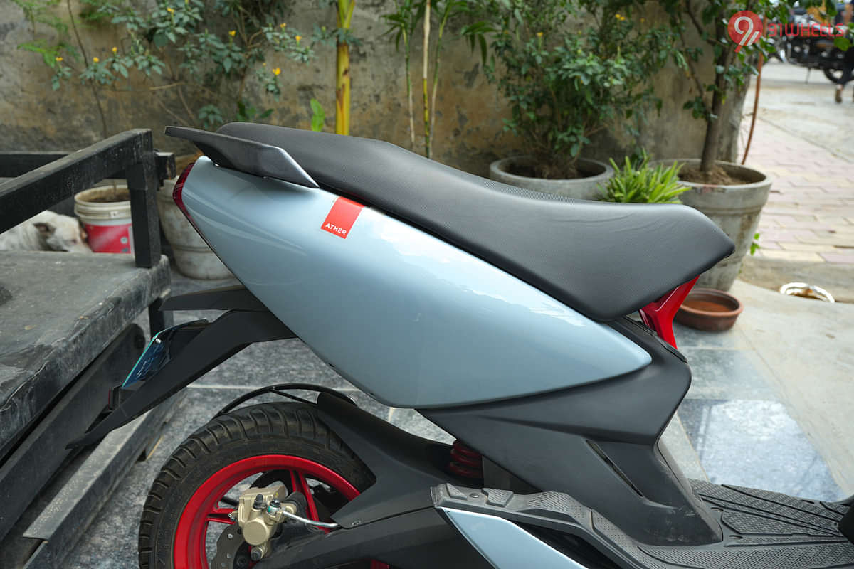 Ather 450X Right Side Body Panel
